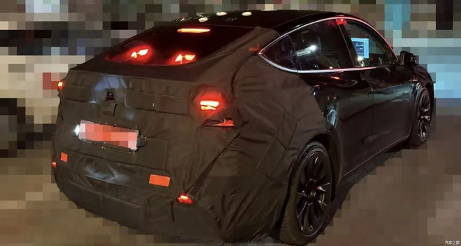 疑似新款特斯拉Model Y Plaid无伪装谍照